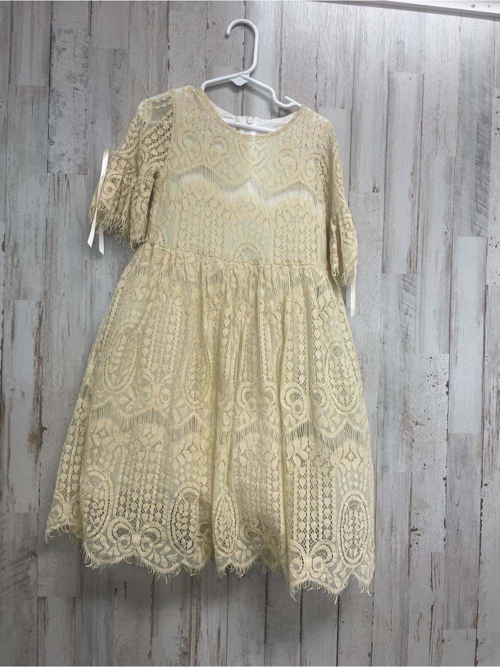 Girls' Lace Tea-Length Dress in Cream Sz 5